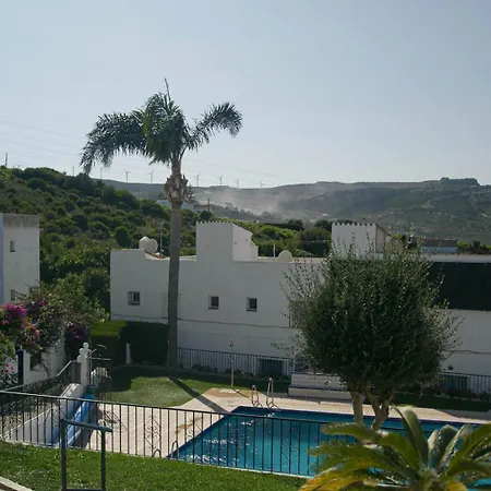 Townhouse In Monte Vinas - *